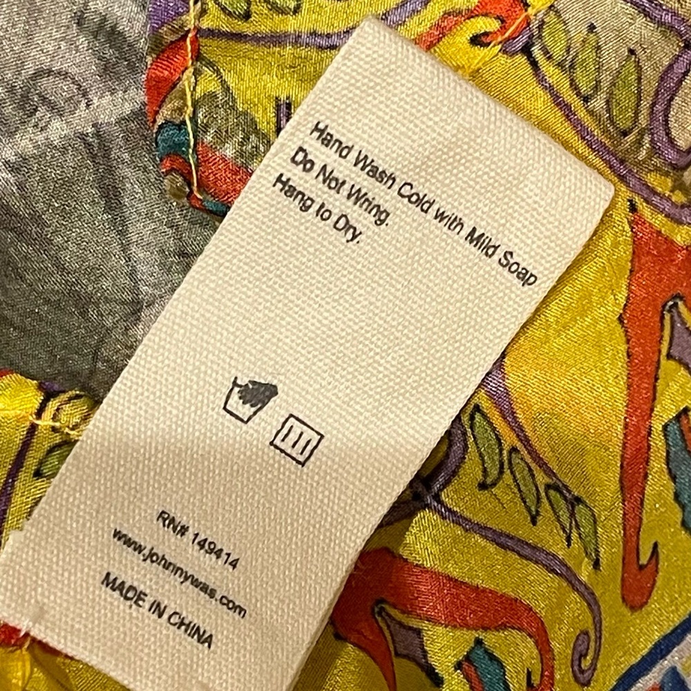 JOHNNY WAS Silk Scarf Tiger Botanicals Parrot Boho Wrap w/ Tassels - Picture 7 of 7